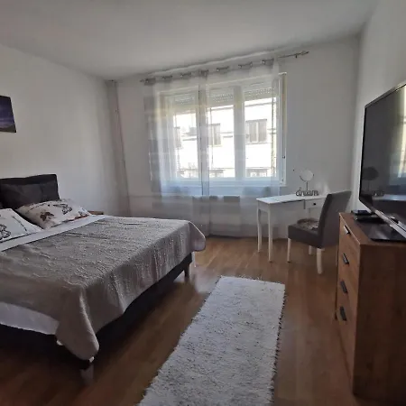 The Location Town Apartment *