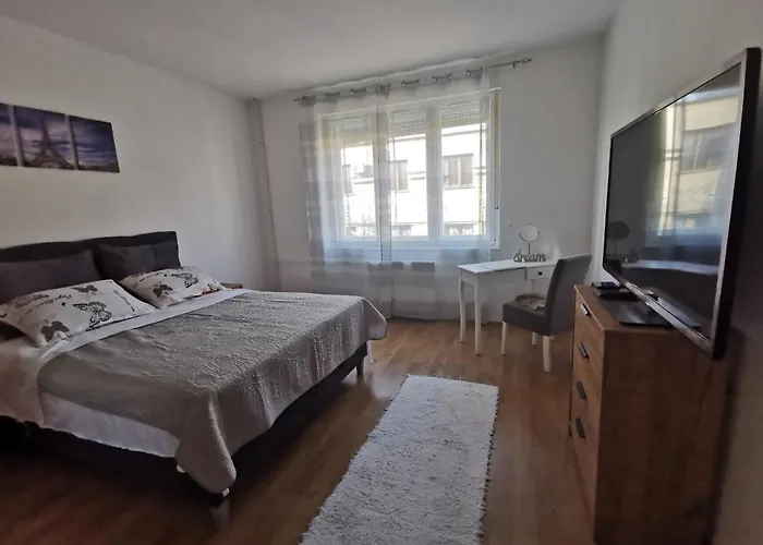 The Location Town Apartman *